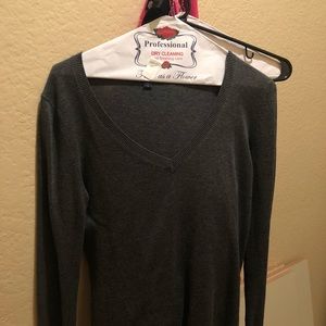 GAP V-neck grey lightweight sweater